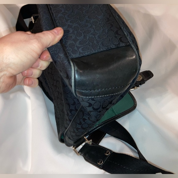 Coach Messenger Style Purse - Picture 8 of 10